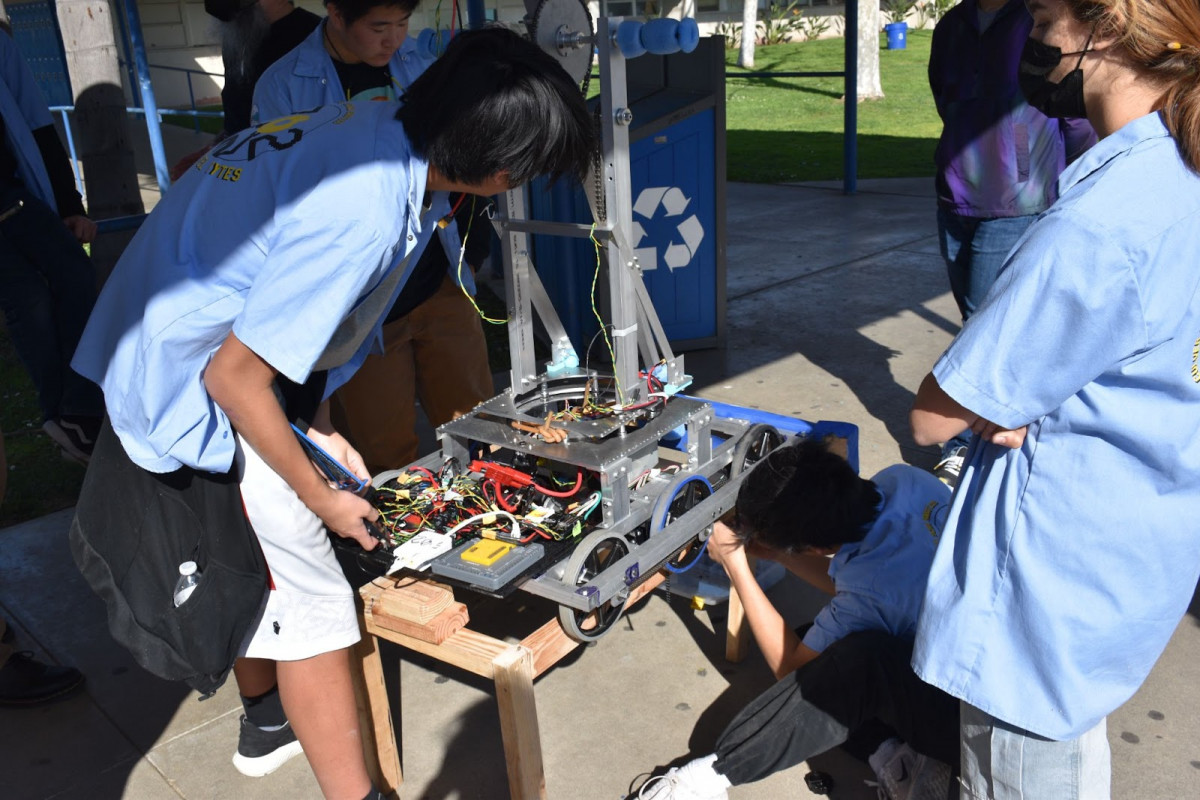 2023 Build Season Week 5 – CCHS Robotics Club